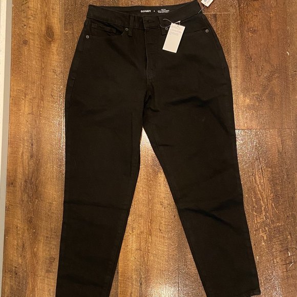Curvy High-Waisted O.G. Straight Black Ankle Jeans for Women - Picture 3 of 5